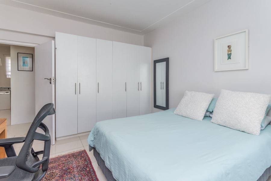 2 Bedroom Property for Sale in Green Point Western Cape